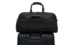 Load image into Gallery viewer, León Duffel/Weekender Carry-On Full Grain Leather Bag